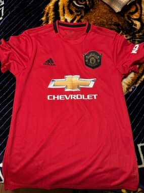Manchester United Red Jersey 19/20 season kit